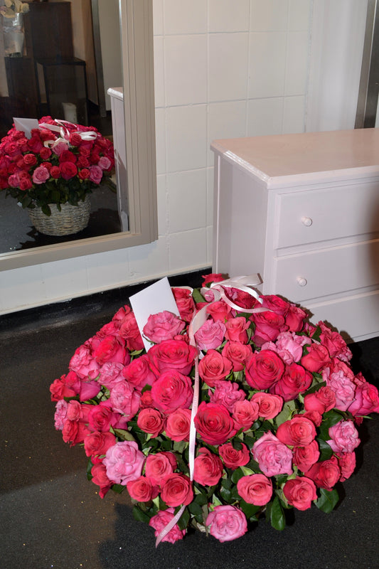 GAIAS Kurv - Lyserøde Roser